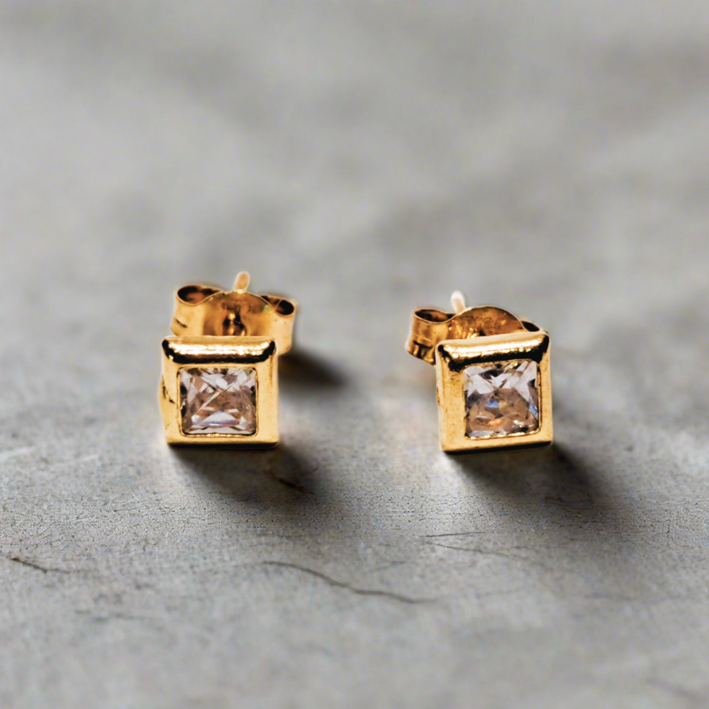 14K Gold square earrings with zirkons - Katerina Roukouna