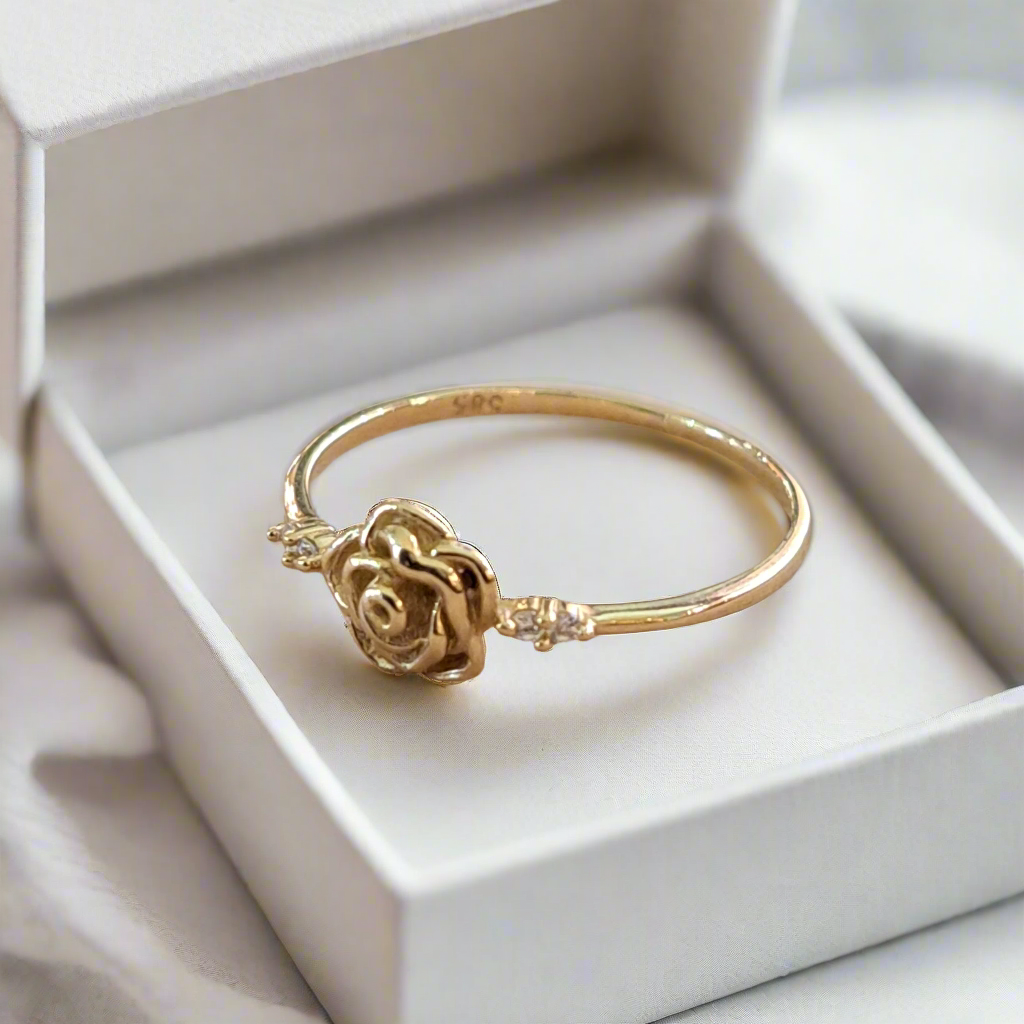 14K Gold flower ring with zirkons - Katerina Roukouna
