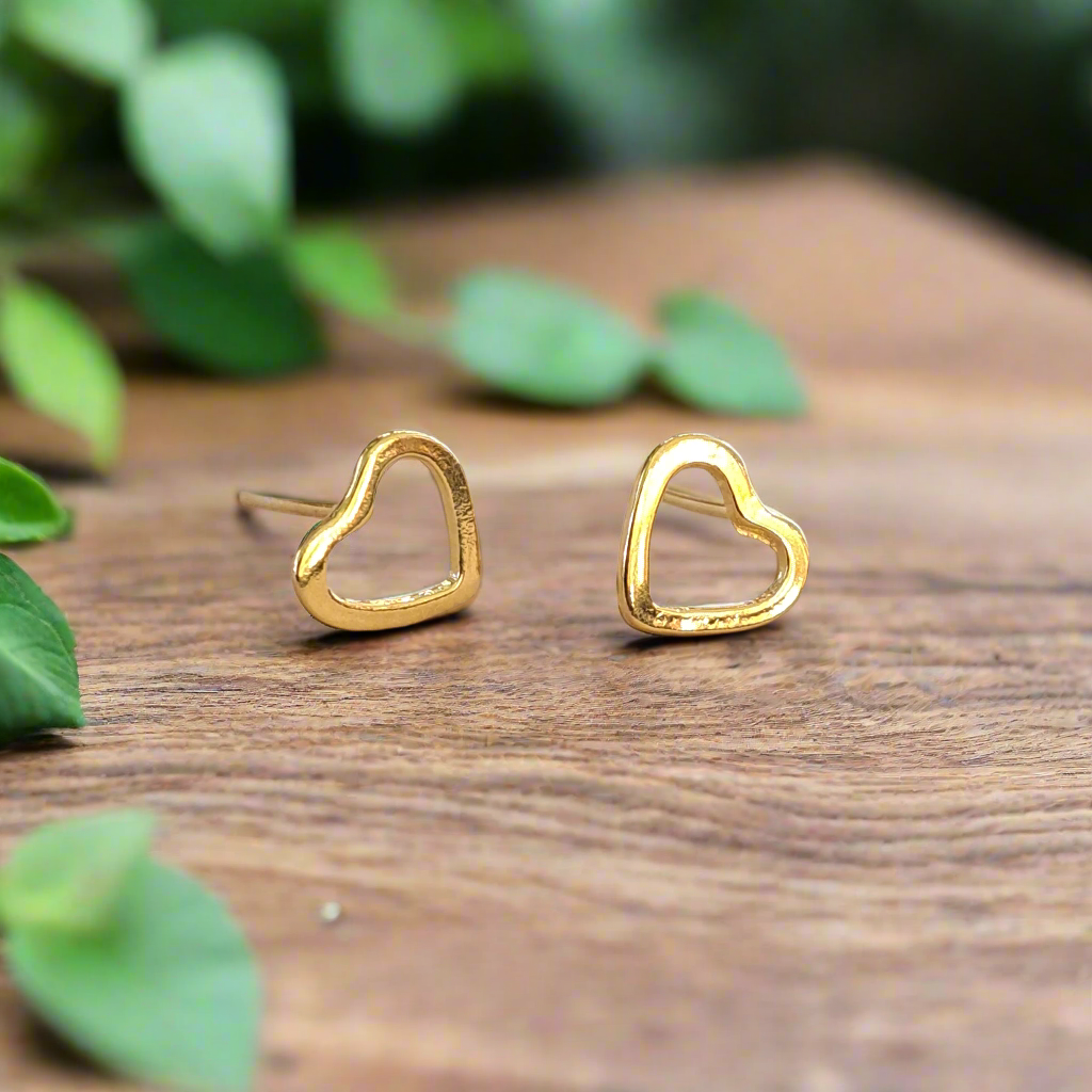 Hearts sterling silver stud earrings