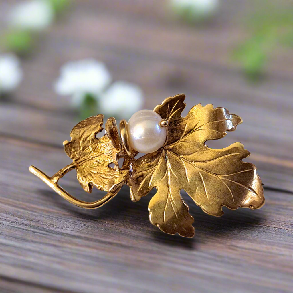 Gold plated sterling silver brooch -Grapevine Leaf with pearl