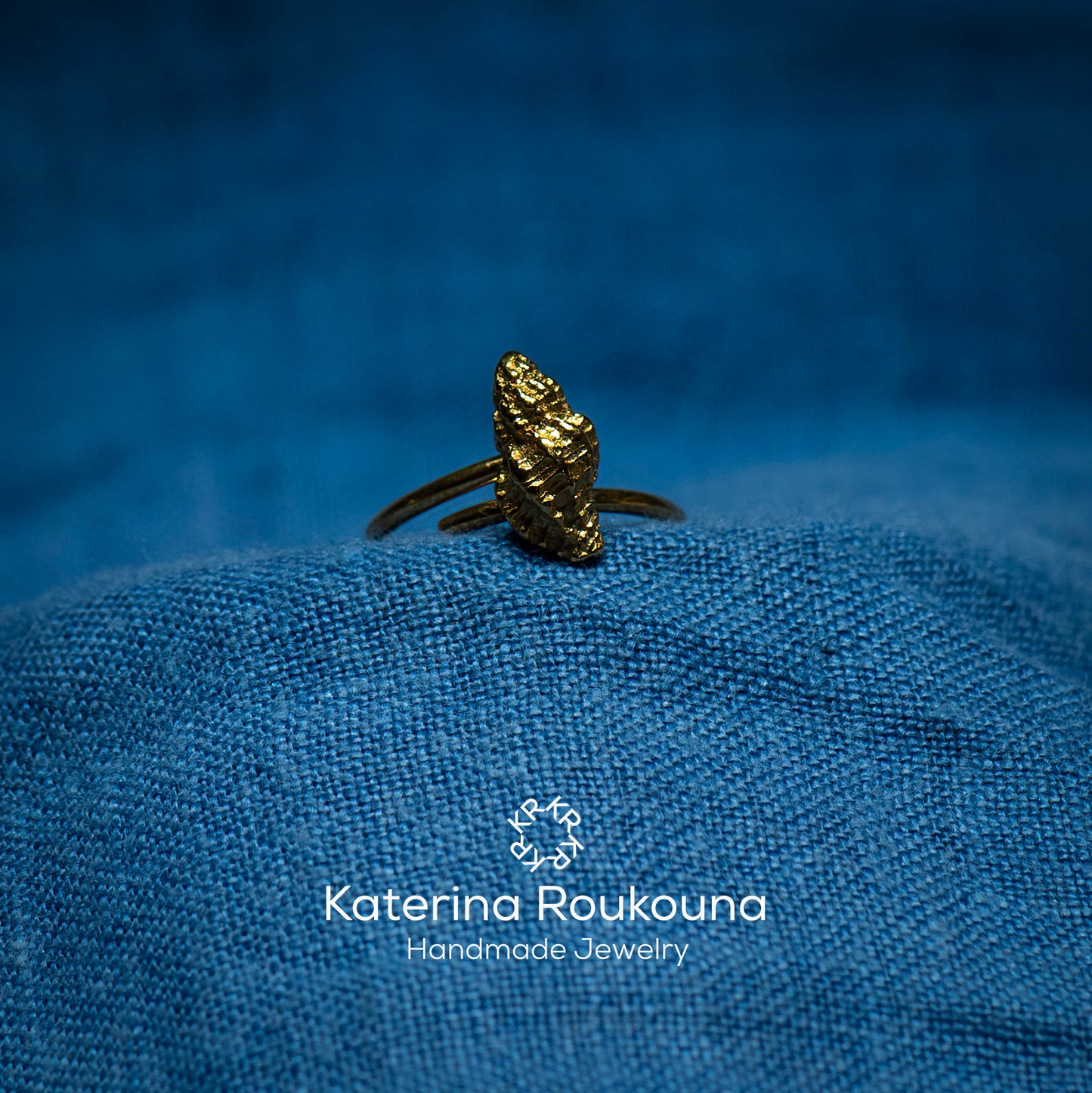 Medium Conch Silver Ring - Katerina Roukouna