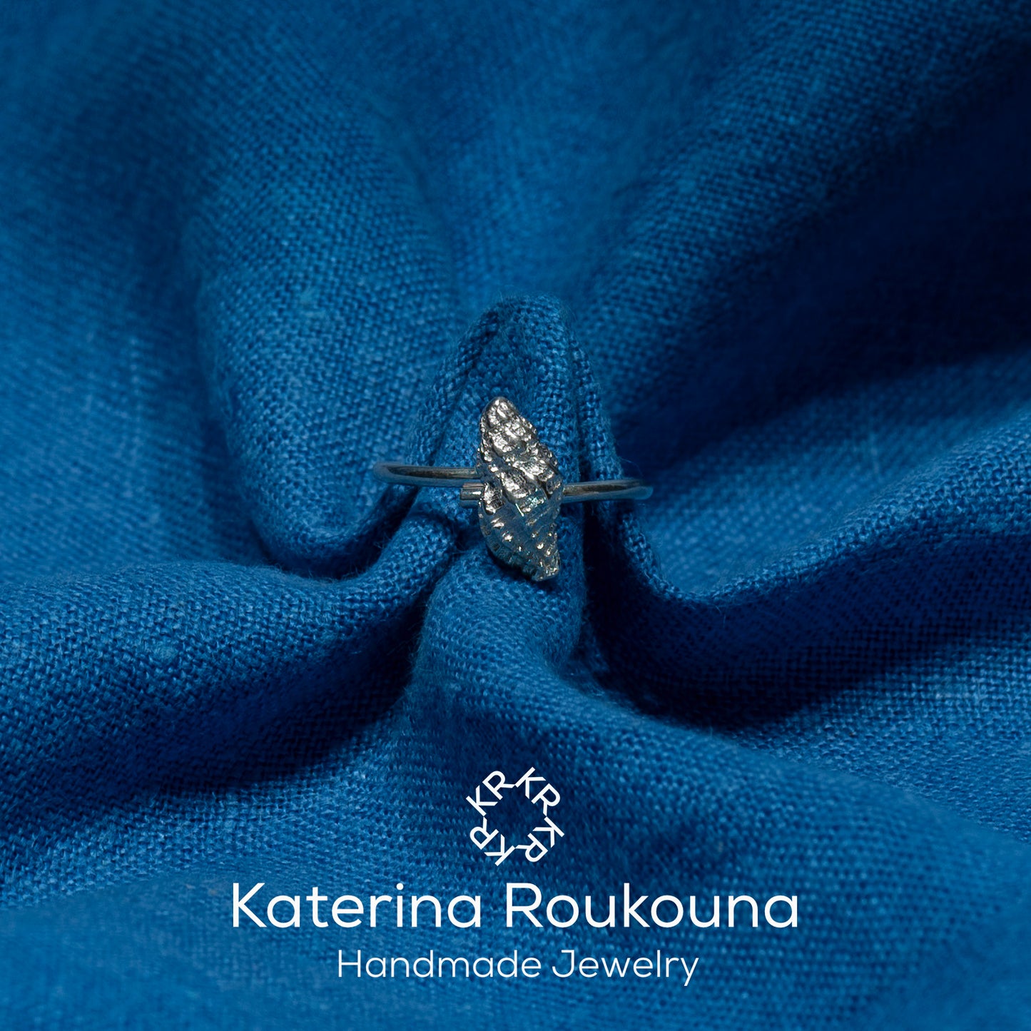 Medium Conch Silver Ring - Katerina Roukouna