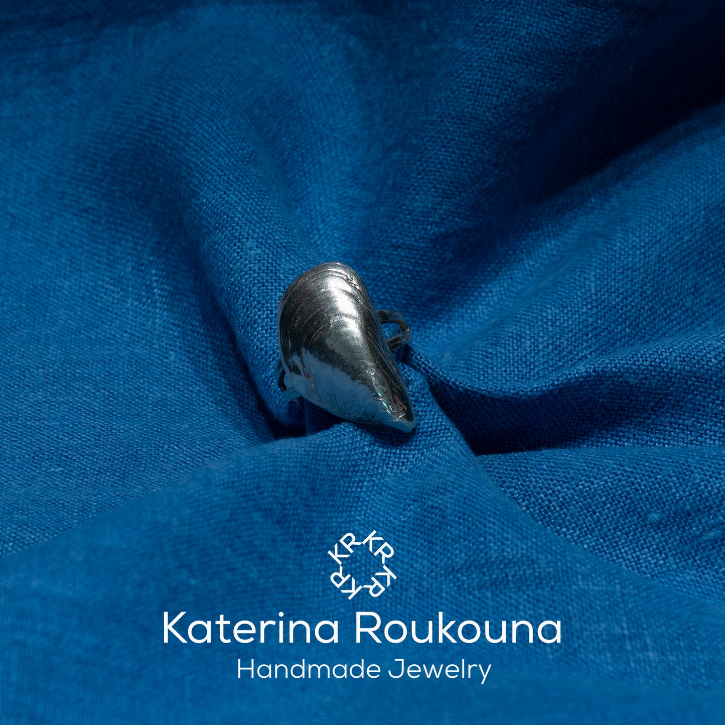 Sterling silver ring- mussel - Katerina Roukouna