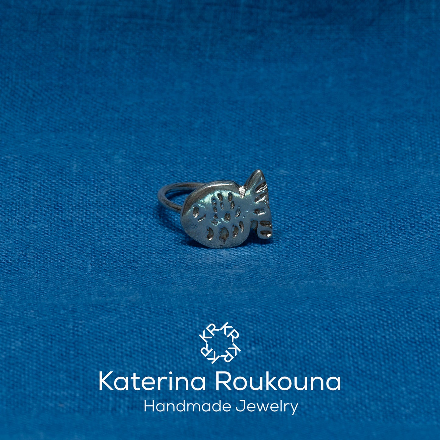 Fish sterling silver ring (I) - Katerina Roukouna