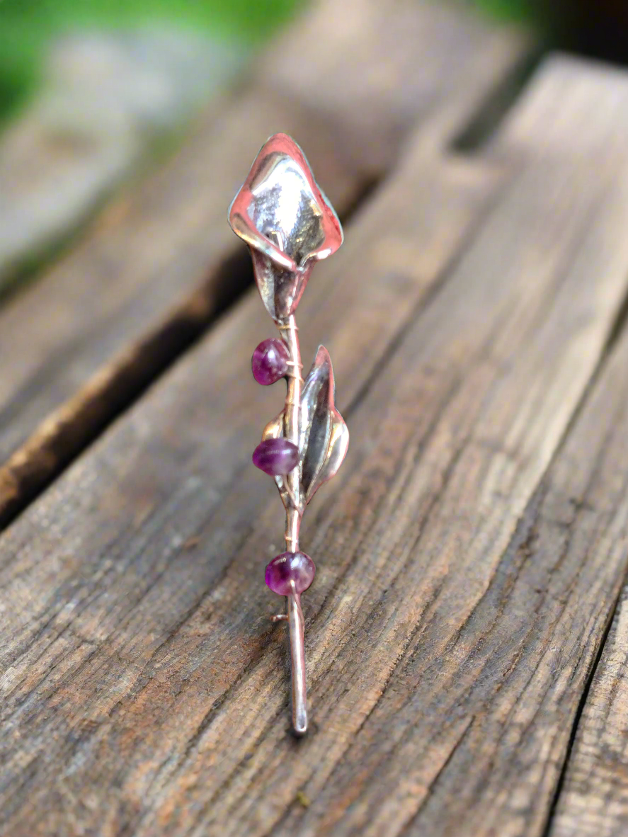 Lilly with amethysts- silver brooch - Katerina Roukouna