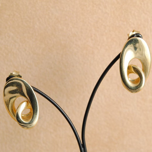 14K Gold earrings (Shells)