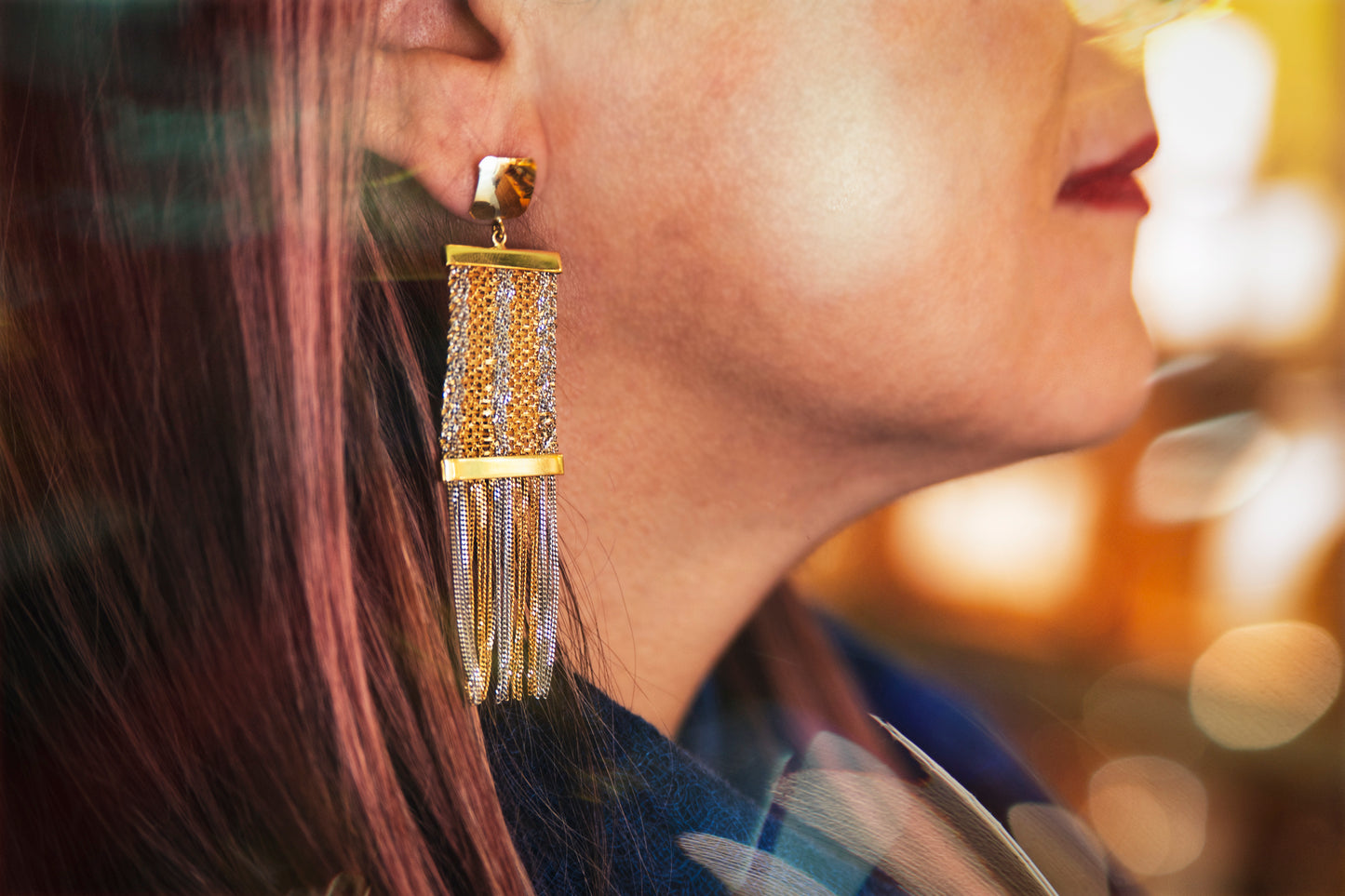 18k white and yellow Gold earrings woth chains