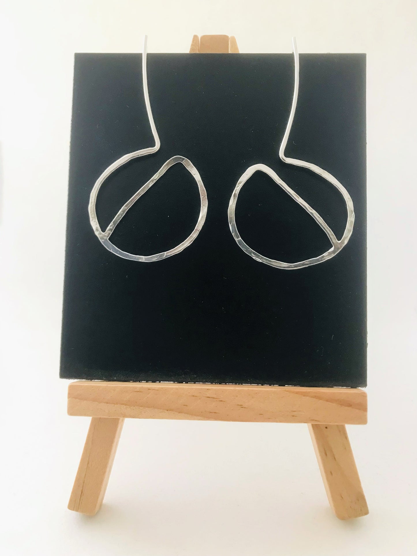 One Line mini Semi -Circle Silver earrings - Katerina Roukouna