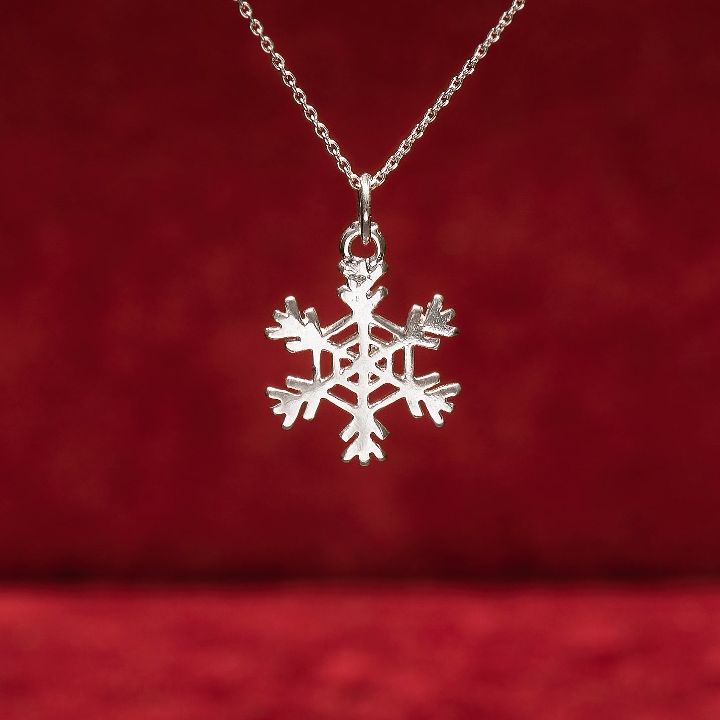 Snowflake Pendant (I) - Katerina Roukouna