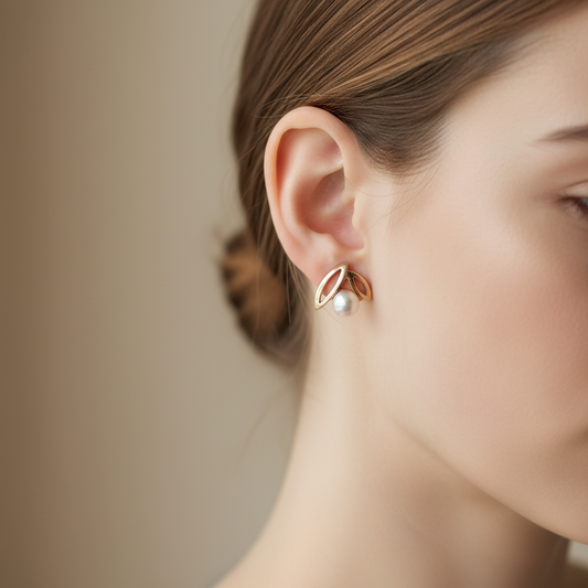 14K Gold stud  flower earrings with pearls
