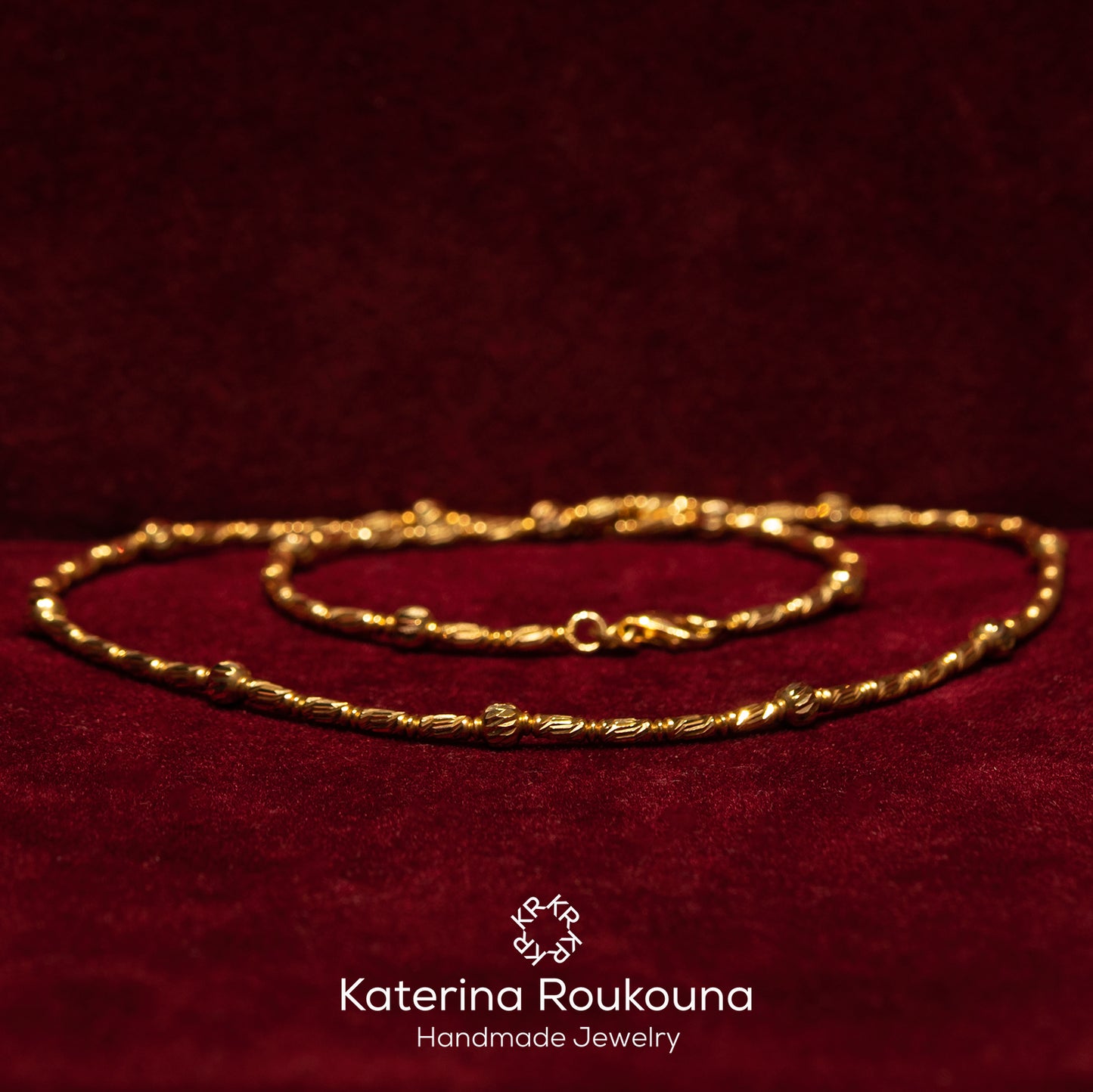 Gold necklace 14K with ovals and round beads