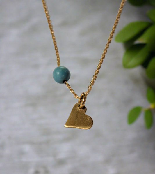 14K gold necklace with tiny heart