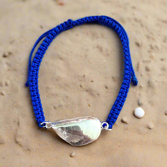 Long mussel sterling silver macrame bracelet