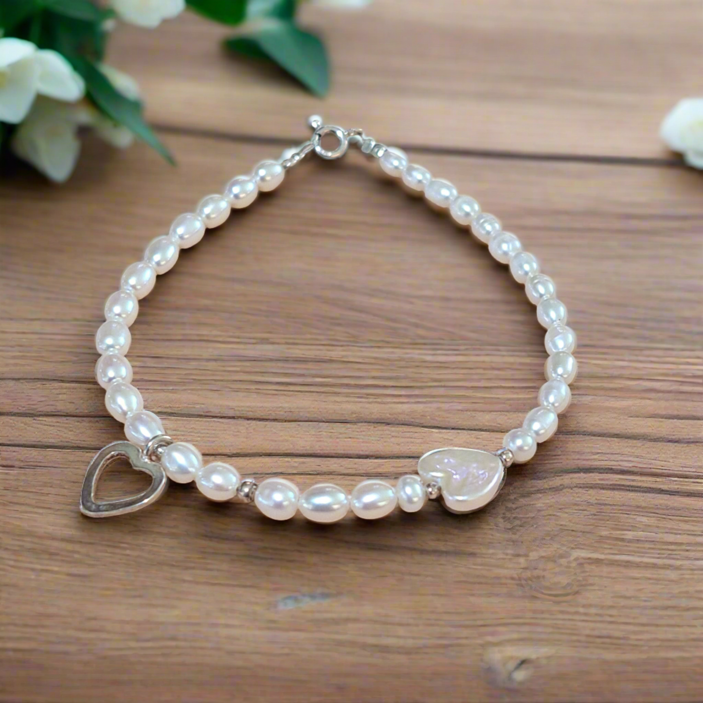 Handmade bracelet with pearls and sterling silver heart