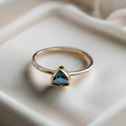 Handmade sterling silver ring with 18K Gold and topaz