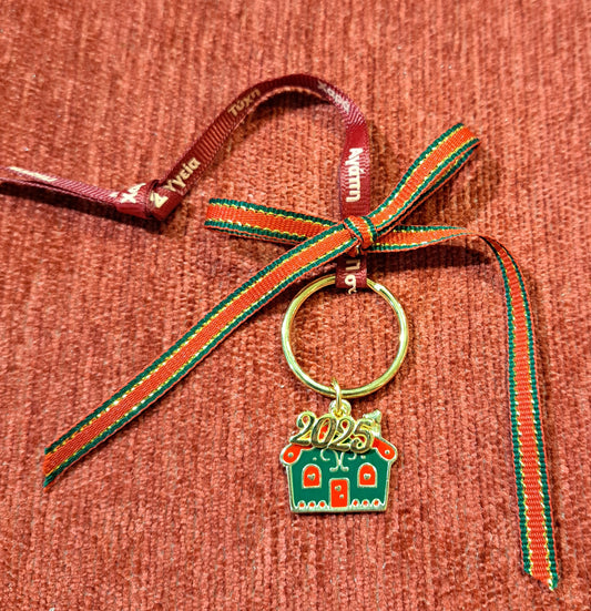 House green and red key chain, lucky charm 2025