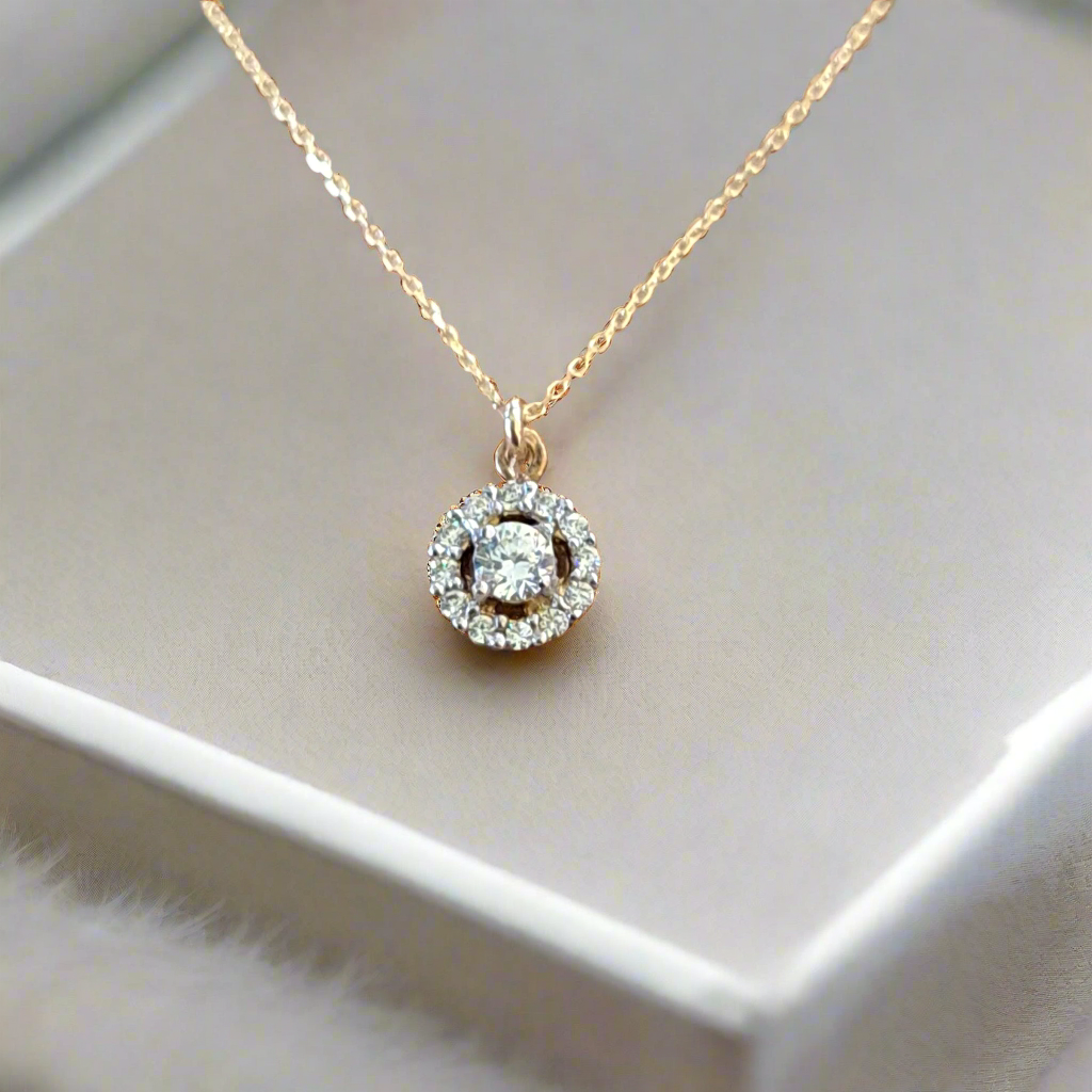 9K Gold  round pendant with sparkle zirkons