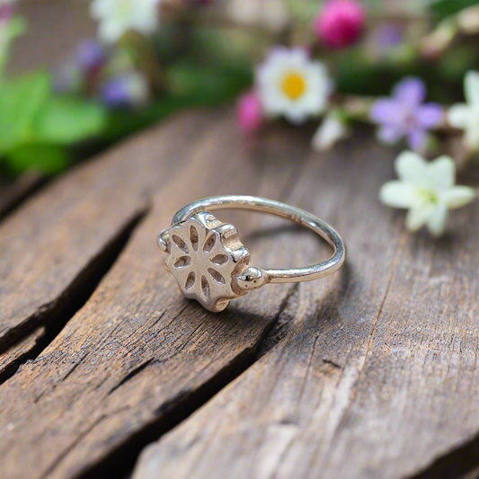 Flower sterling silver ring