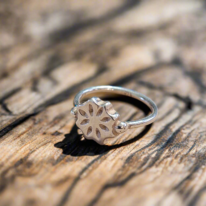 Flower sterling silver ring