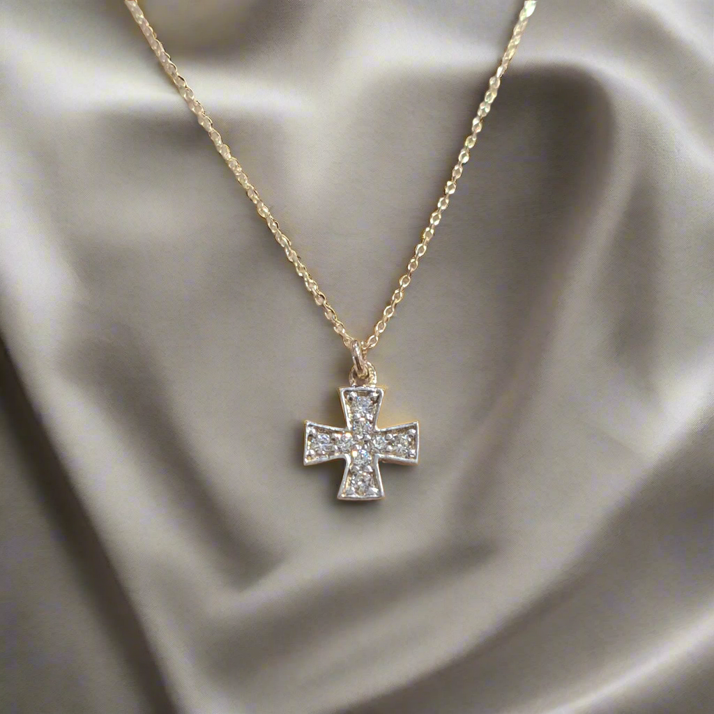 9K Gold cross with zirkons (II)