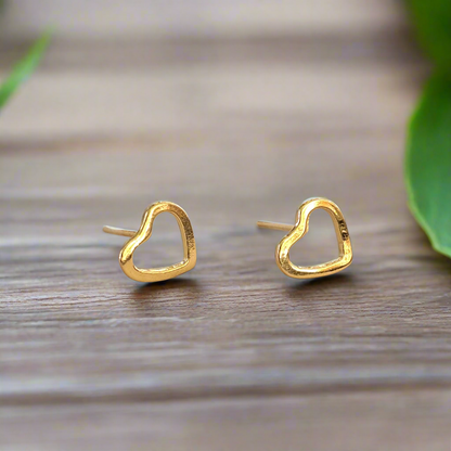 Hearts sterling silver stud earrings