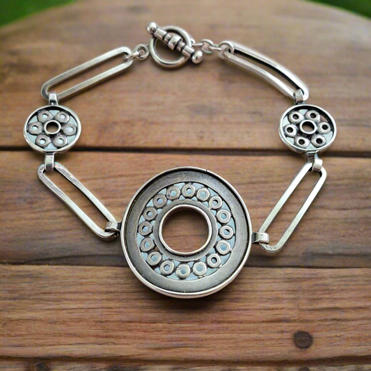 Vintage sterling silver bracelet