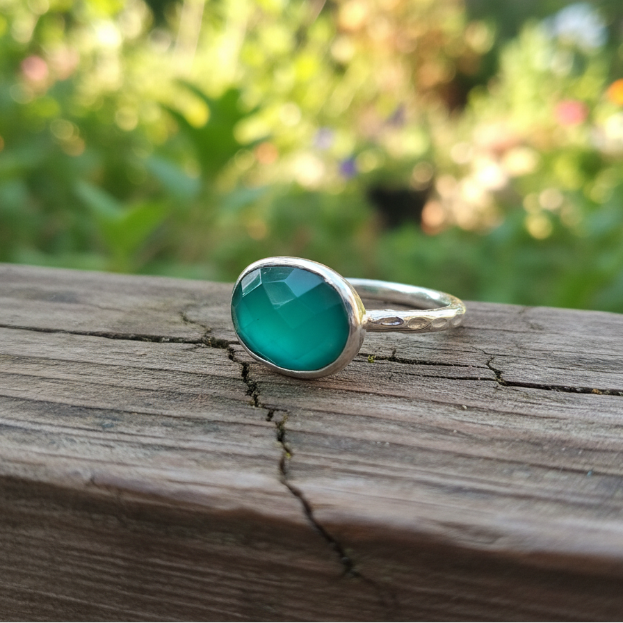 Oval green agate sterling silver ring (II) - Katerina Roukouna