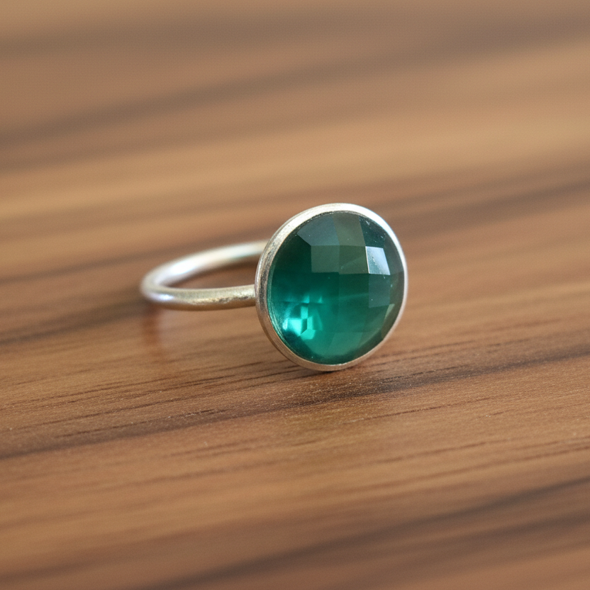 Handmade sterling silver ring with round green agate - Katerina Roukouna