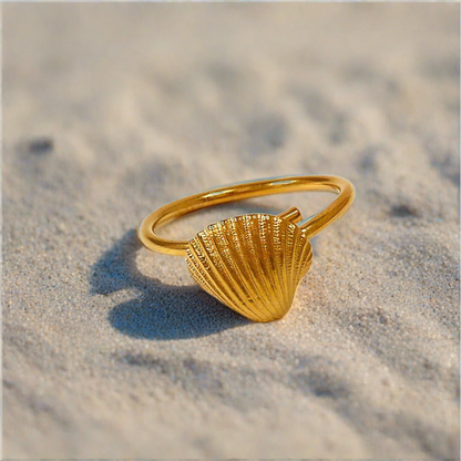 Tiny Clam Silver Ring