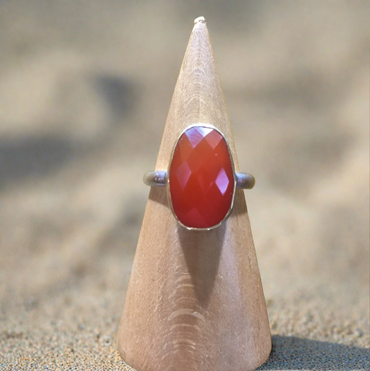 Cornelian ring with 18K gold and silver