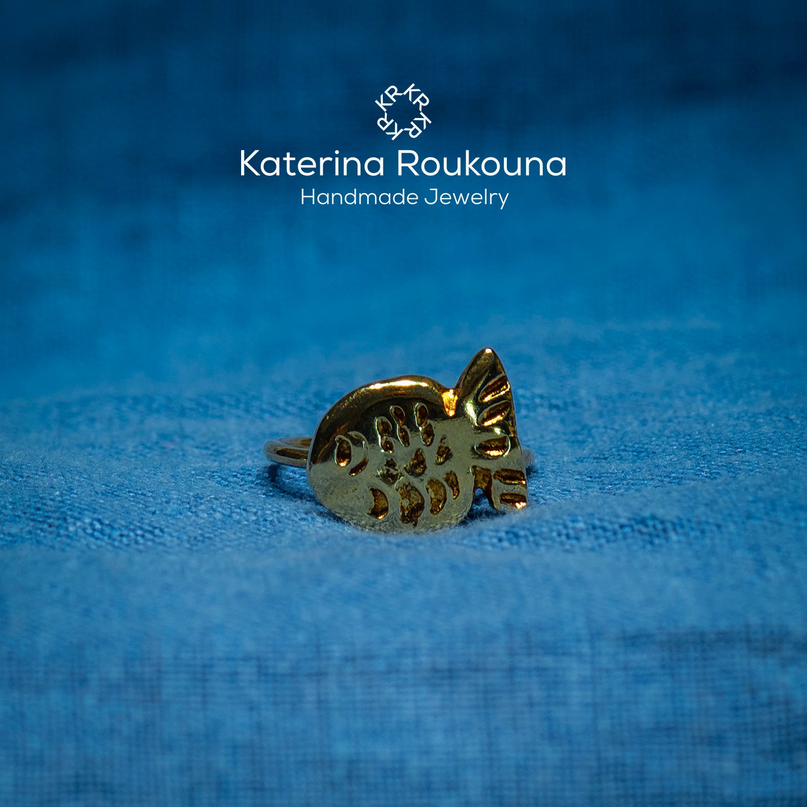 Fish sterling silver ring (I) - Katerina Roukouna