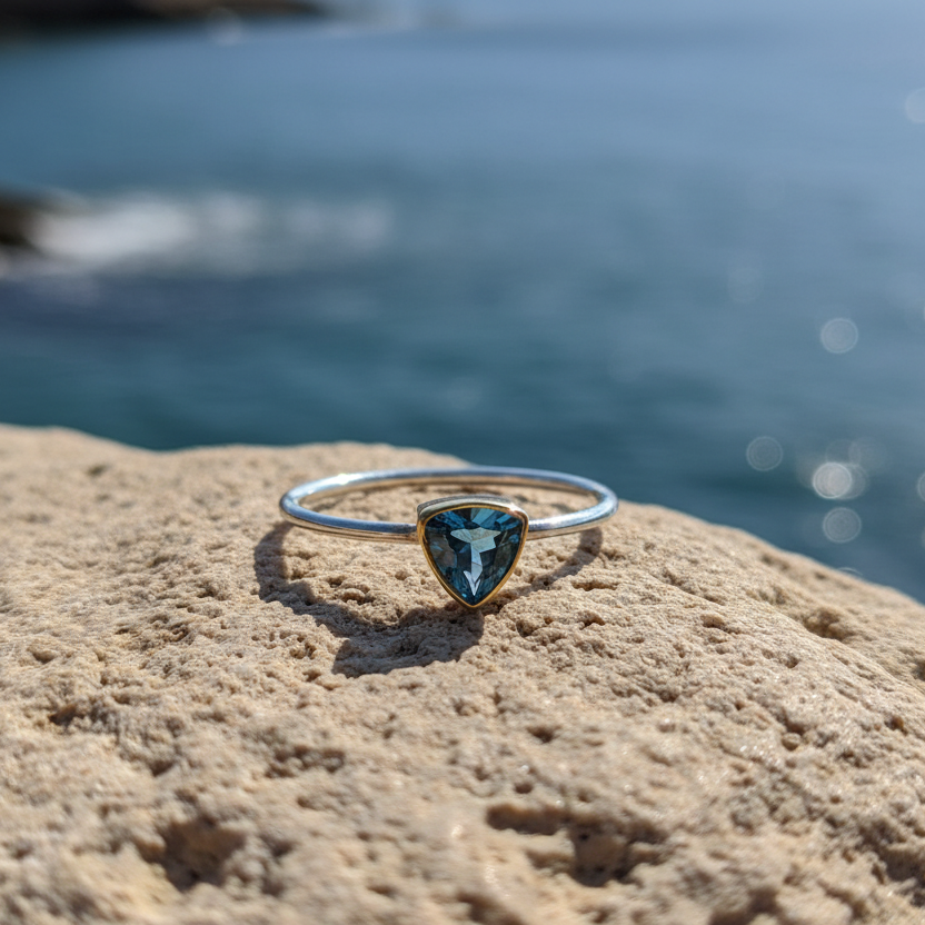 Handmade 18K and sterling silver ring with blue topaz - Katerina Roukouna