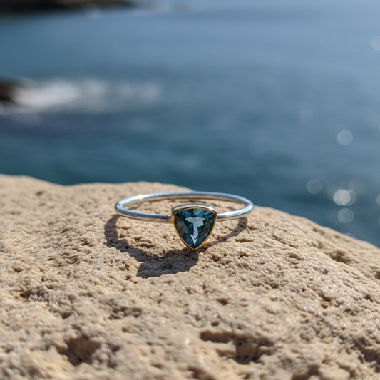 Handmade 18K and sterling silver ring with blue topaz - Katerina Roukouna