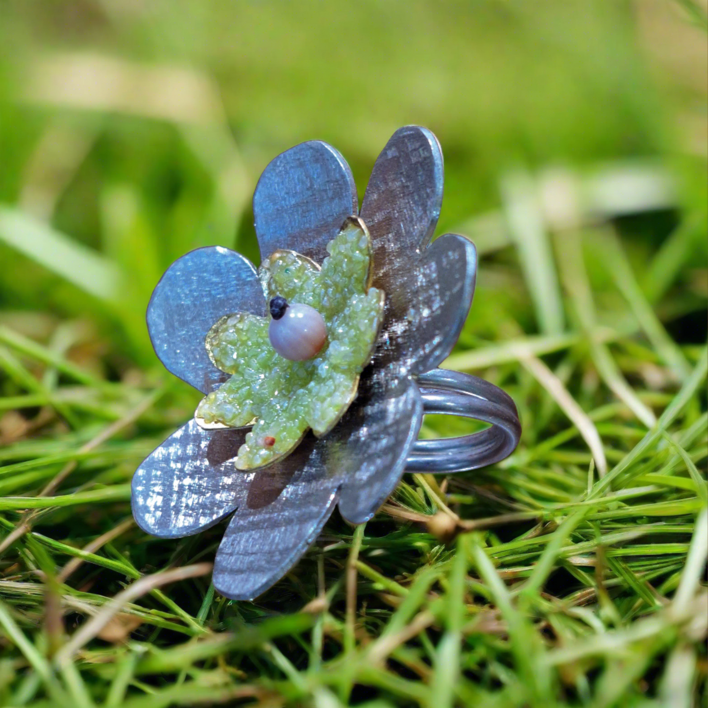 Χειροποίητο δαχτυλίδι πράσινο λουλούδι( με περίδοτα)