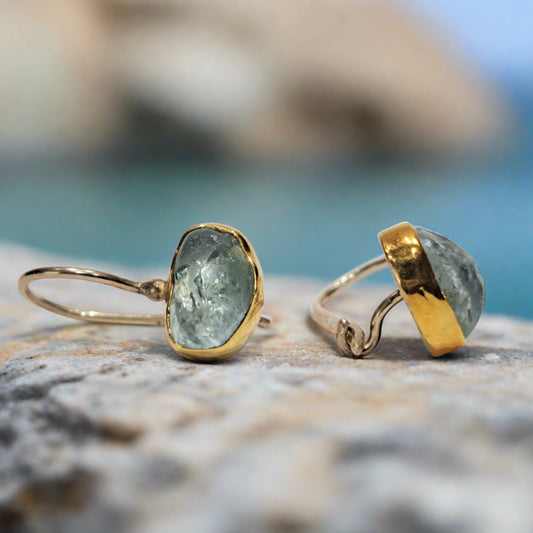 Handmade  gold 18K and sterling silver earrings with  raw aquamarines