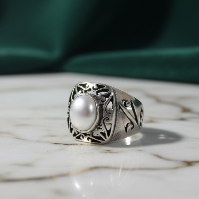 Handmade  strling silver ring antique ring with pearl - Katerina Roukouna