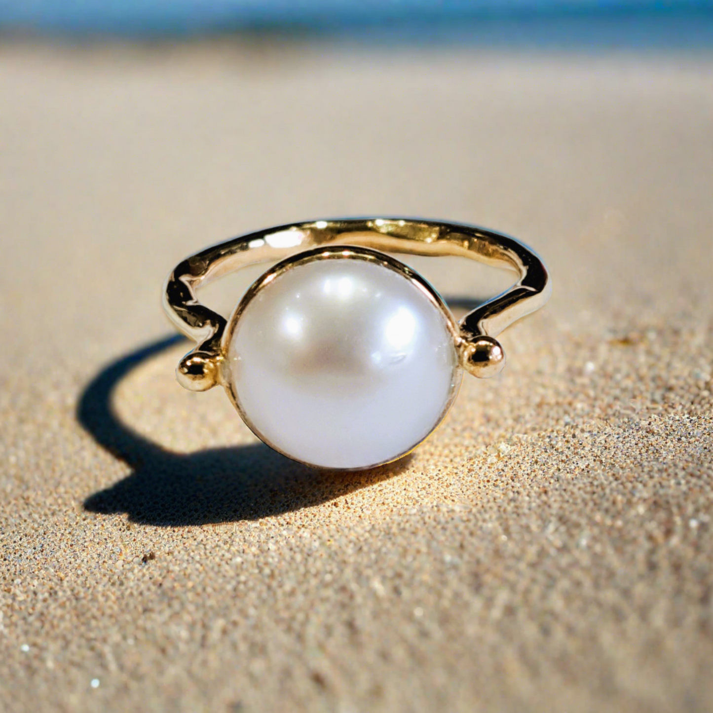 Pearl ring- goldplated sterling silver