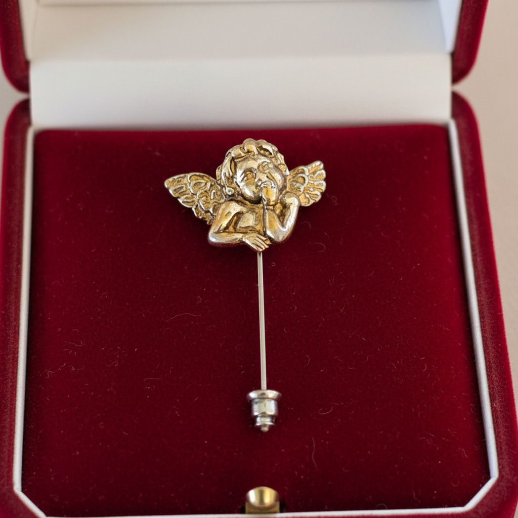 Angel silver brooch - Katerina Roukouna