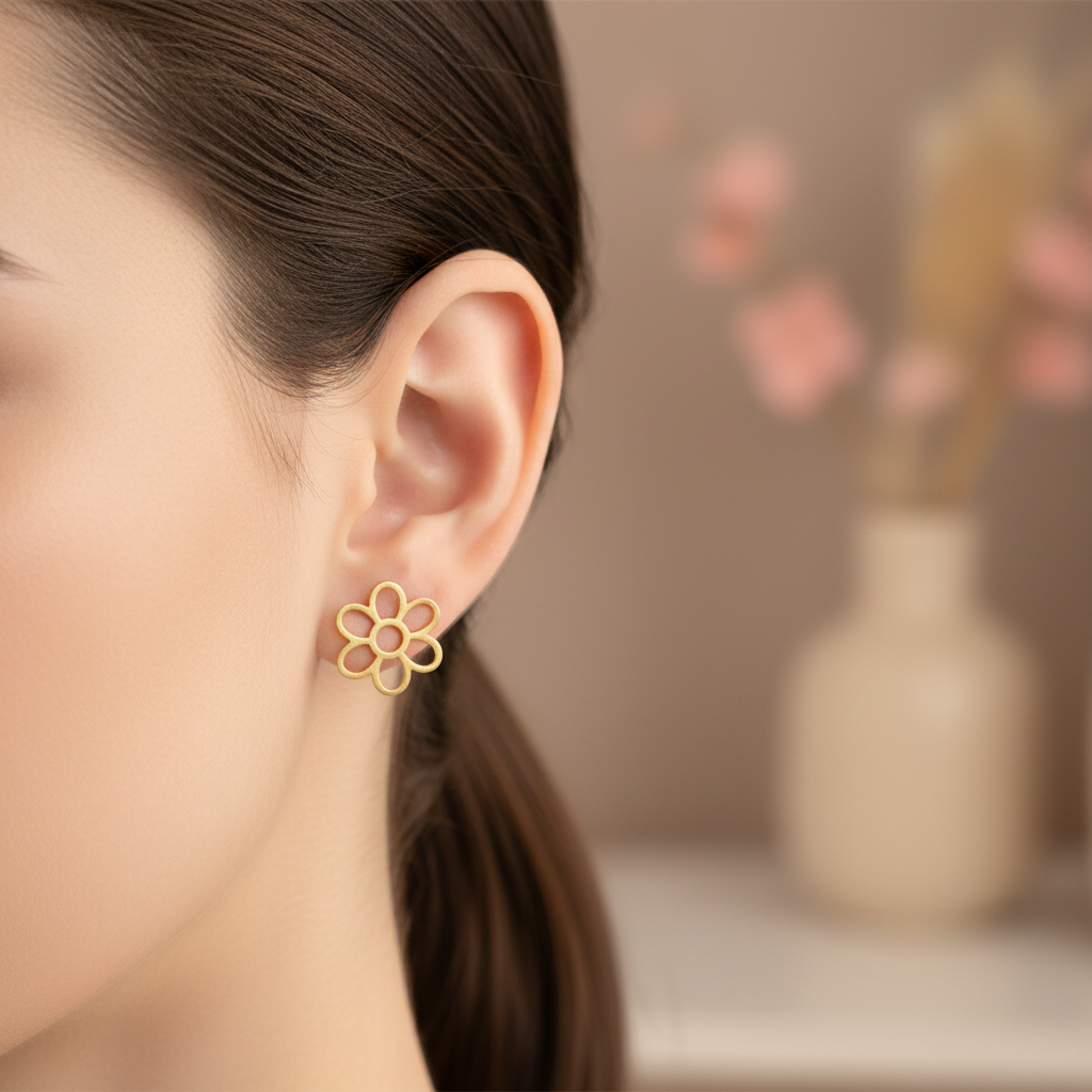 Tiny Marguerite- sterling silver stud earrings - Katerina Roukouna