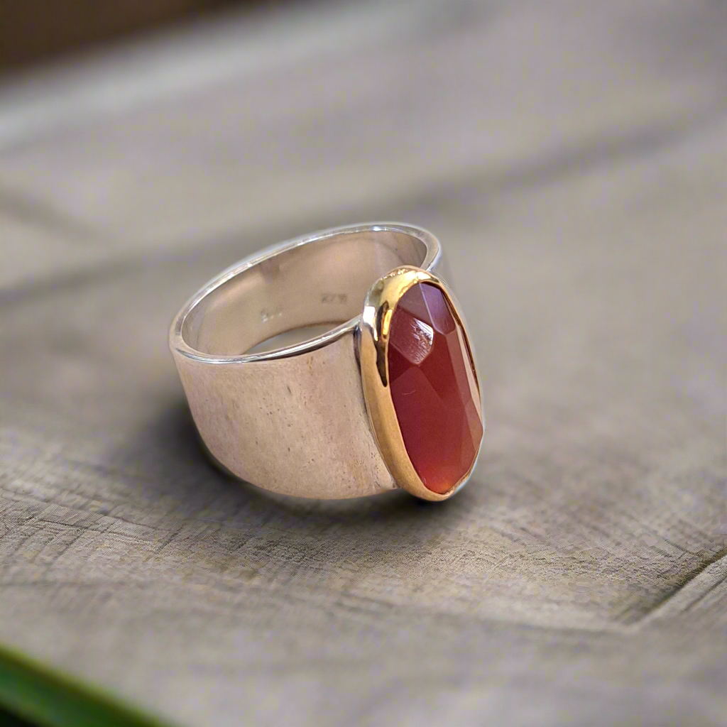 Handmade 18K gold and sterling silver ring with cornelian