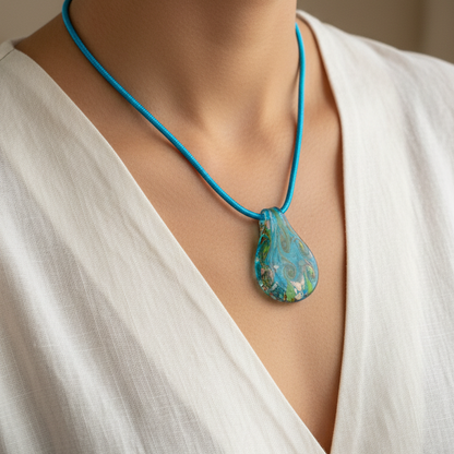 Necklace with blue  mourano glass