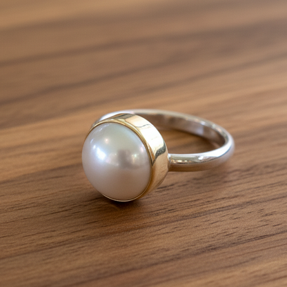 Handmade 18K gold and sterling silver ring with round pearl - Katerina Roukouna