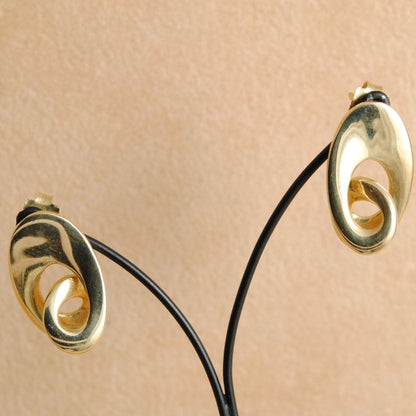 14K Gold earrings (Shells)