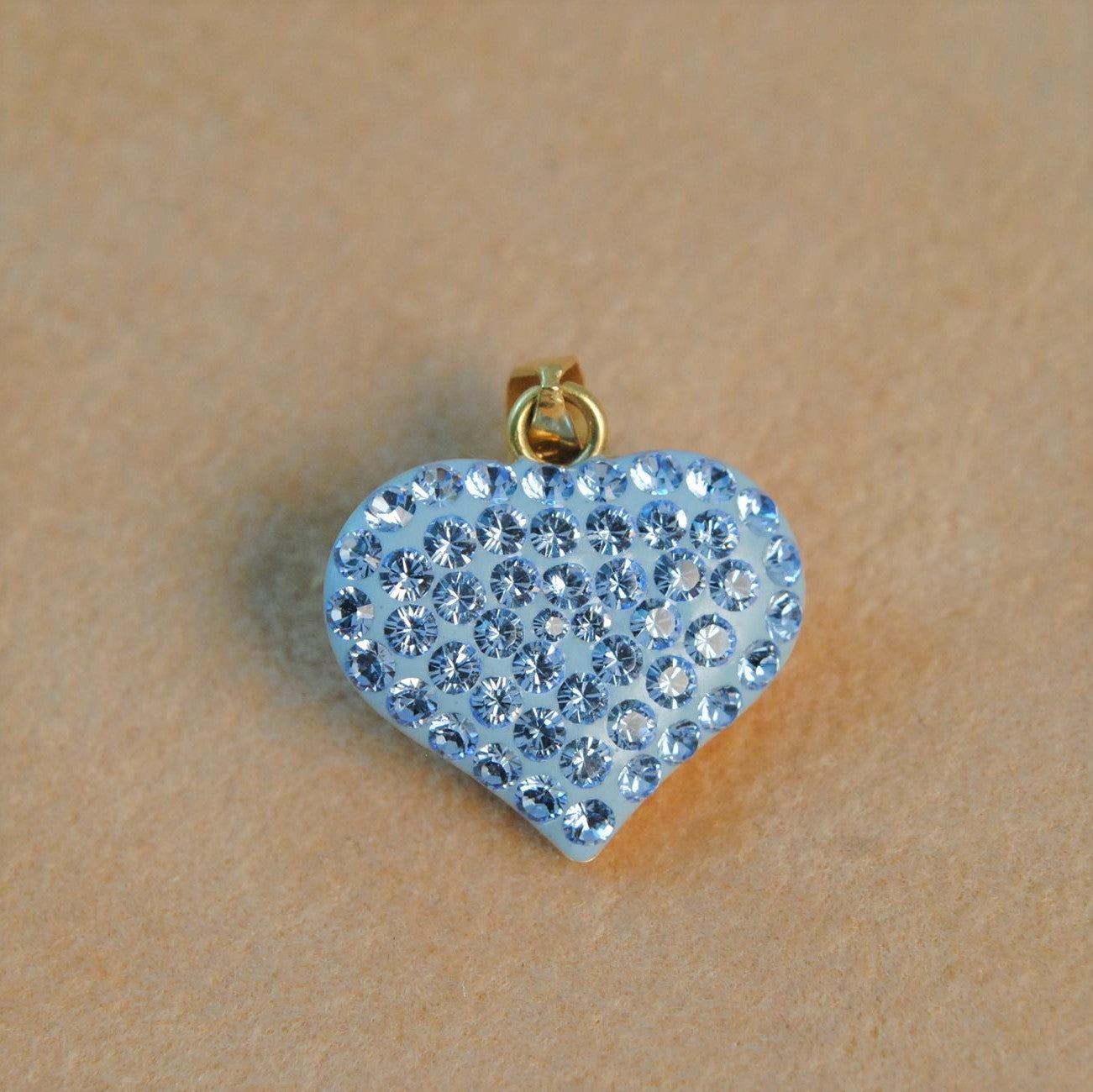 18k Gold heart with blue enamel