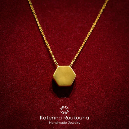 18k  Gold polygon necklace