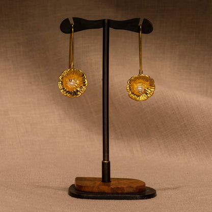 "Anemone" Gold plated silver earrings with pearls
