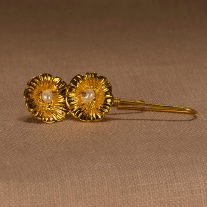 "Anemone" Gold plated silver earrings with pearls