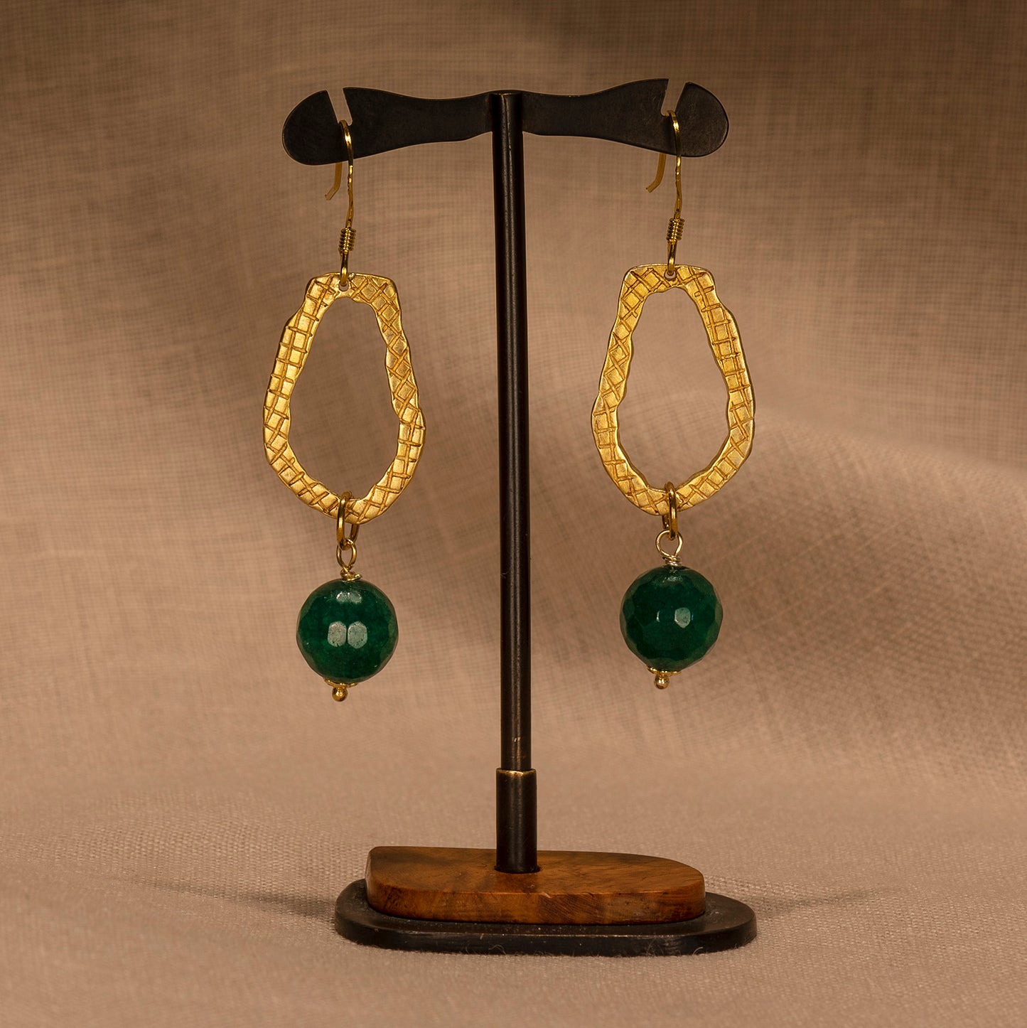 Goldplated textured  silver earrings with green agates